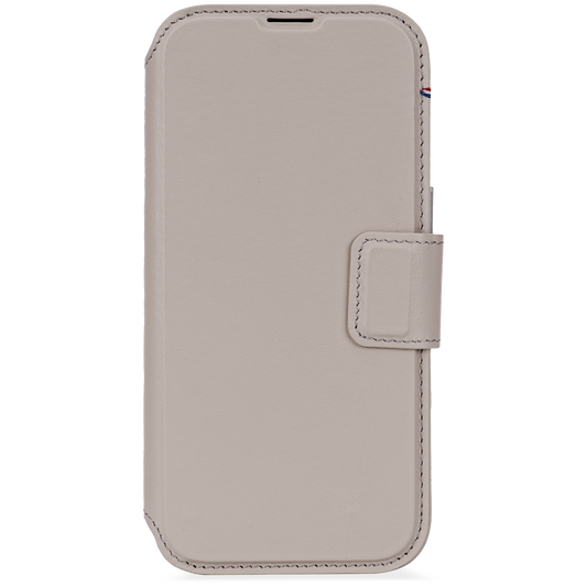 Decoded Detachable Wallet MagSafe Skinnetui til iPhone 17 - Clay