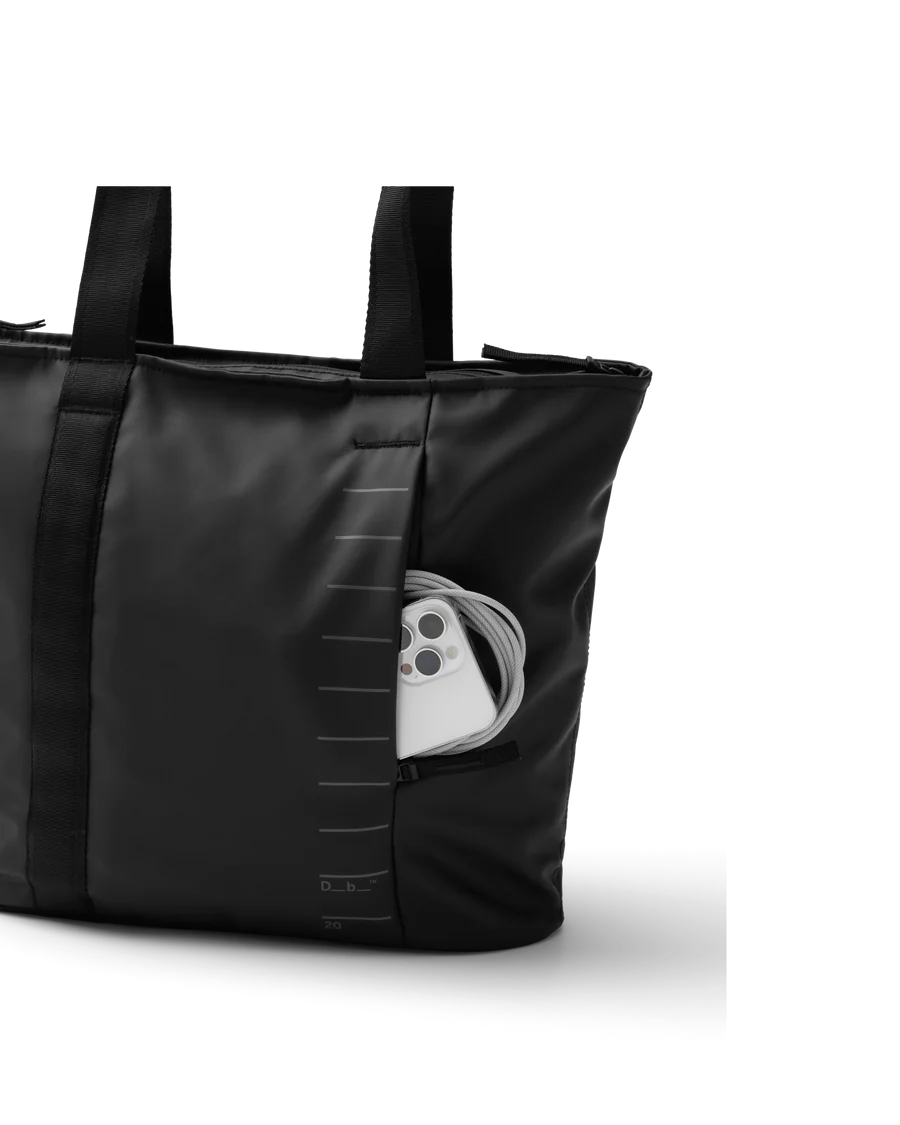 Db Essential Tote 20L - Black Out