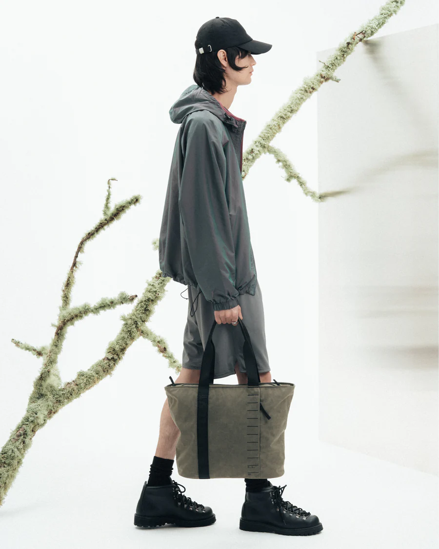 Db Essential Tote 20L - Forest Green