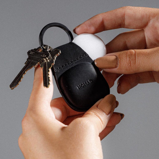 Nomad AirTag Keychain - Svart