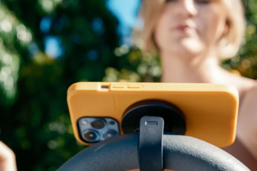 Moment Strap Anywhere Mount med MagSafe