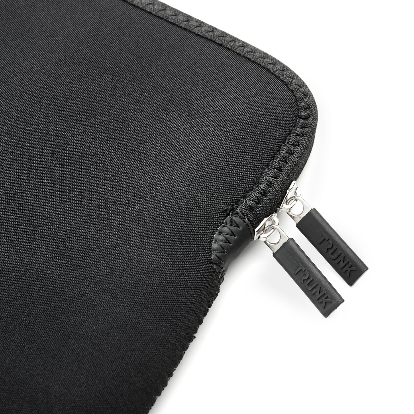 Trunk Neoprene Mappe til MacBook 13" - Svart