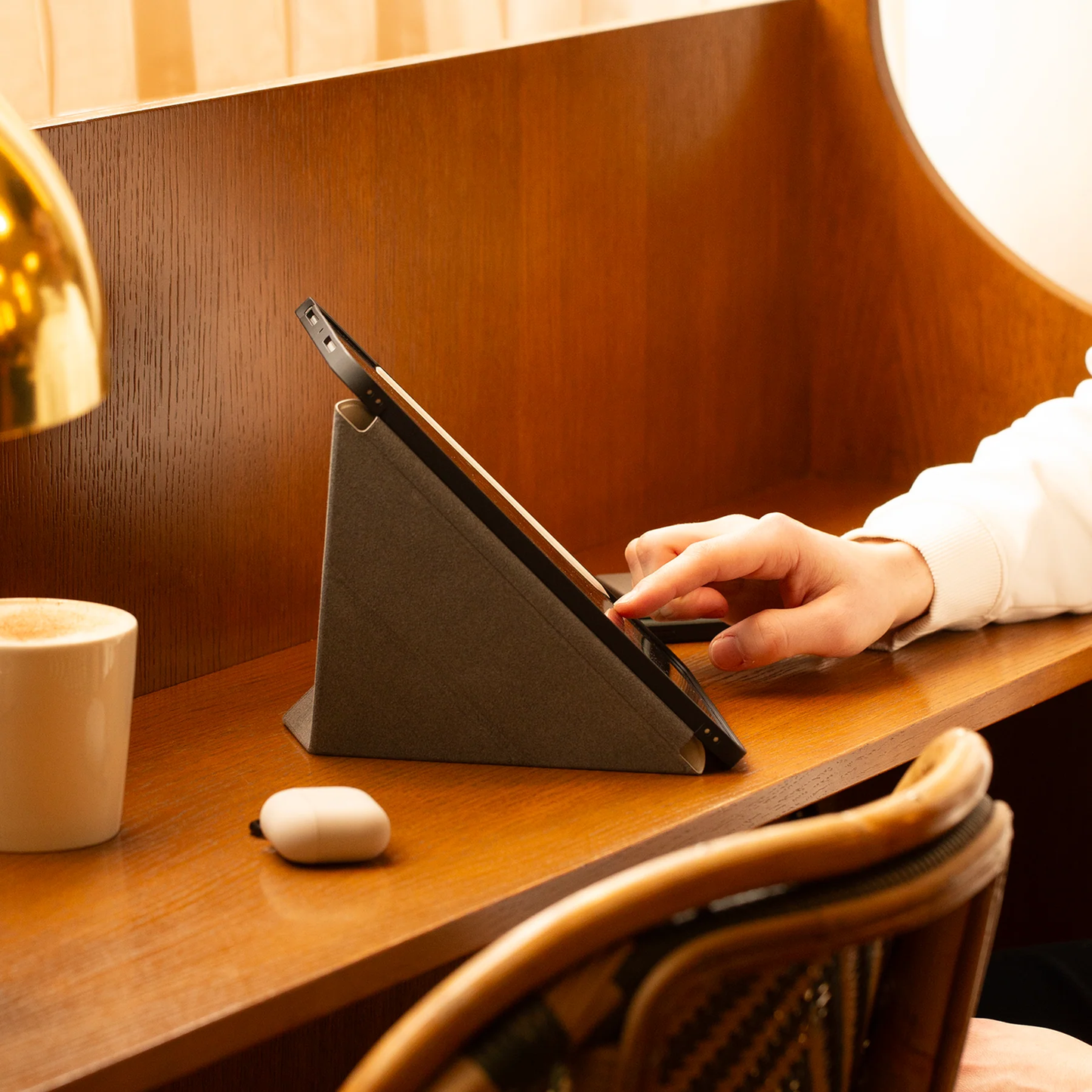 Native Union Active Case Etui til iPad Pro 13" (M5/M4) - Svart