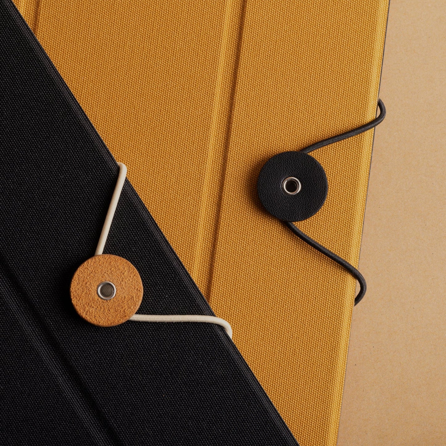 Native Union Folio etui til iPad Pro 11" og iPad Air 10,9" - Svart