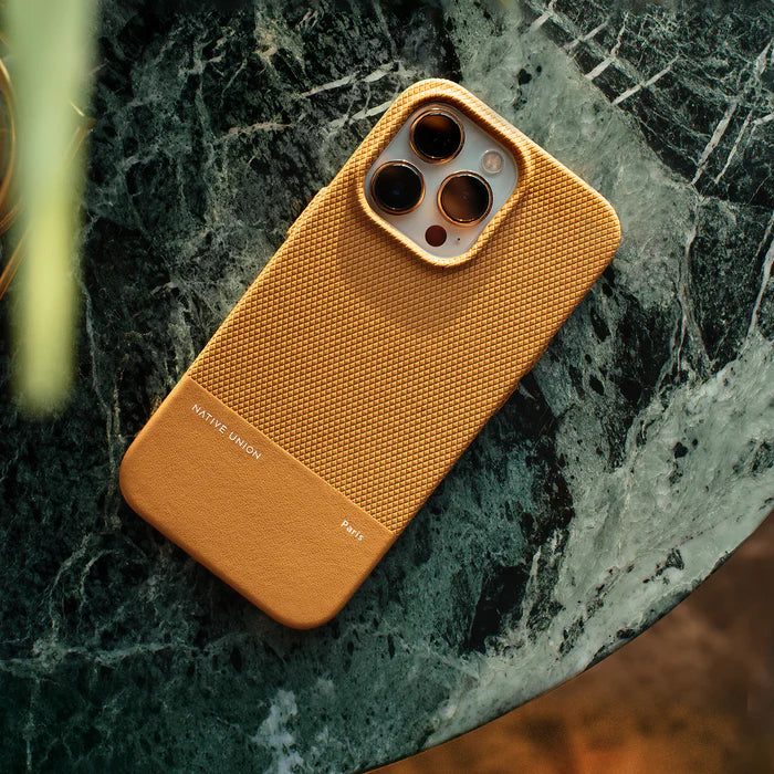 Native Union (RE)CLASSIC MagSafe Deksel til iPhone 15 Pro - Kraft