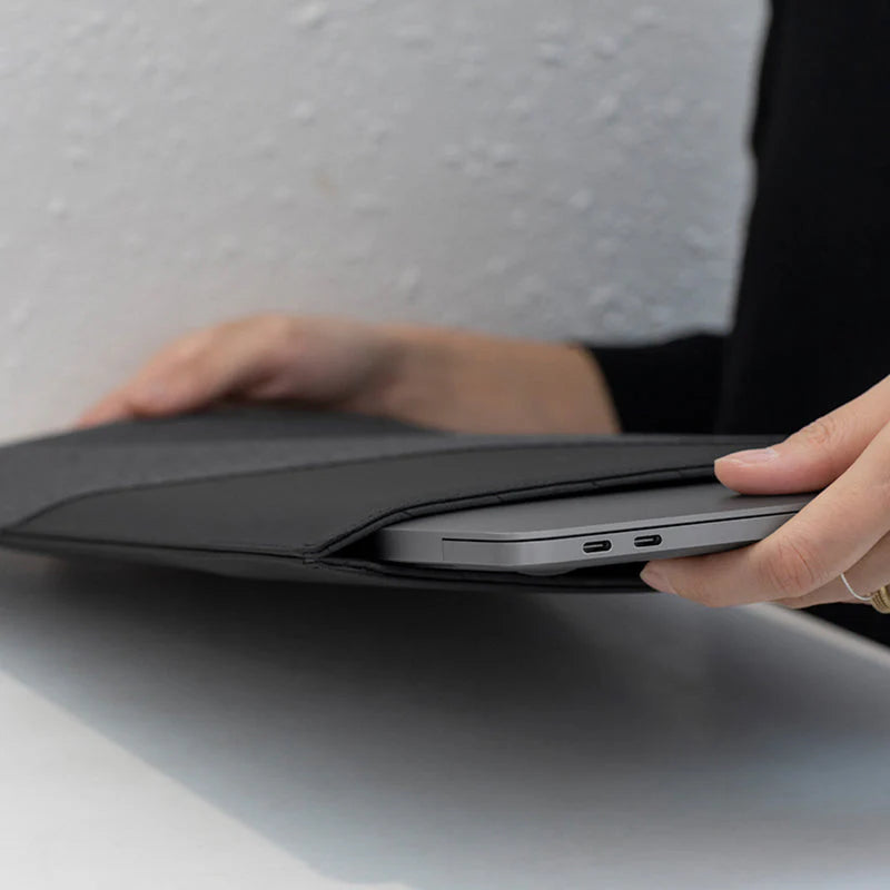 Native Union Stow Slim Mappe til MacBook 16"/15" - Slate