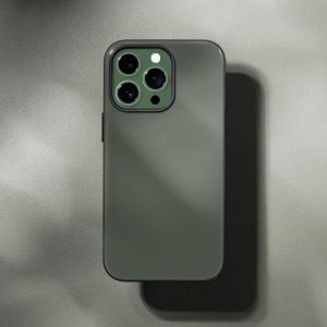 Nomad Sport Case MagSafe deksel til iPhone 13 Pro - Grønn